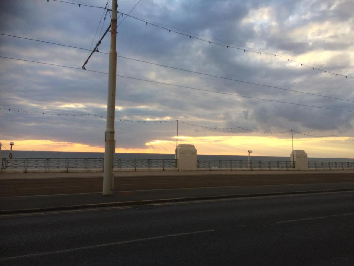 The Jewel Of The Sea Bed & Breakfast Blackpool Ngoại thất bức ảnh